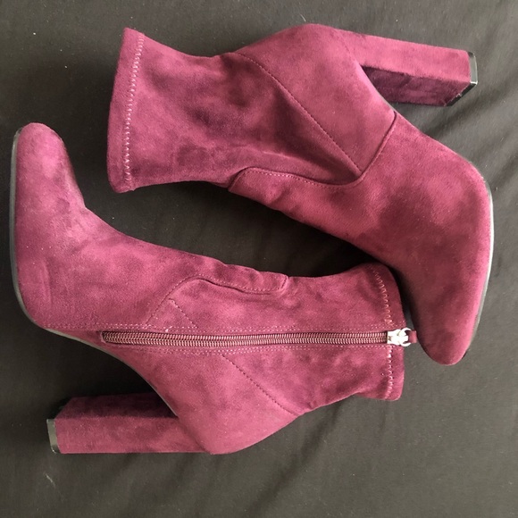 Steve Madden Edit Booties - Picture 4 of 13